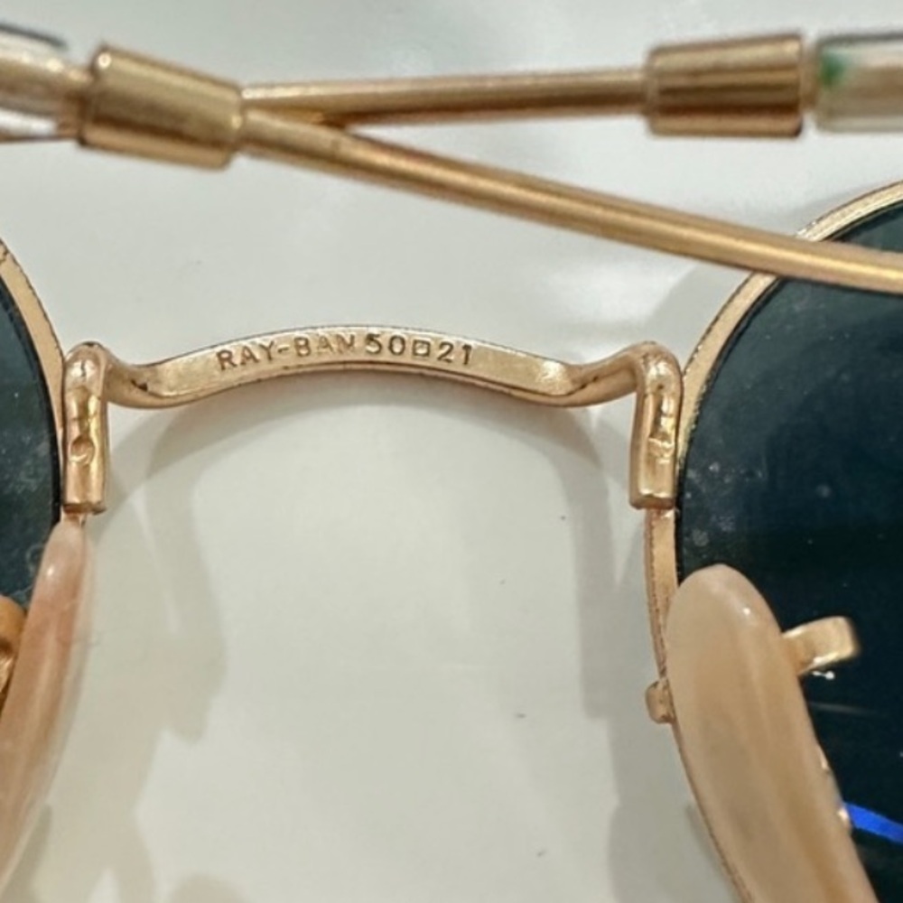 Ray-Ban Gold Frame Sunglasses with Dark Lenses - Picture 4 of 6
